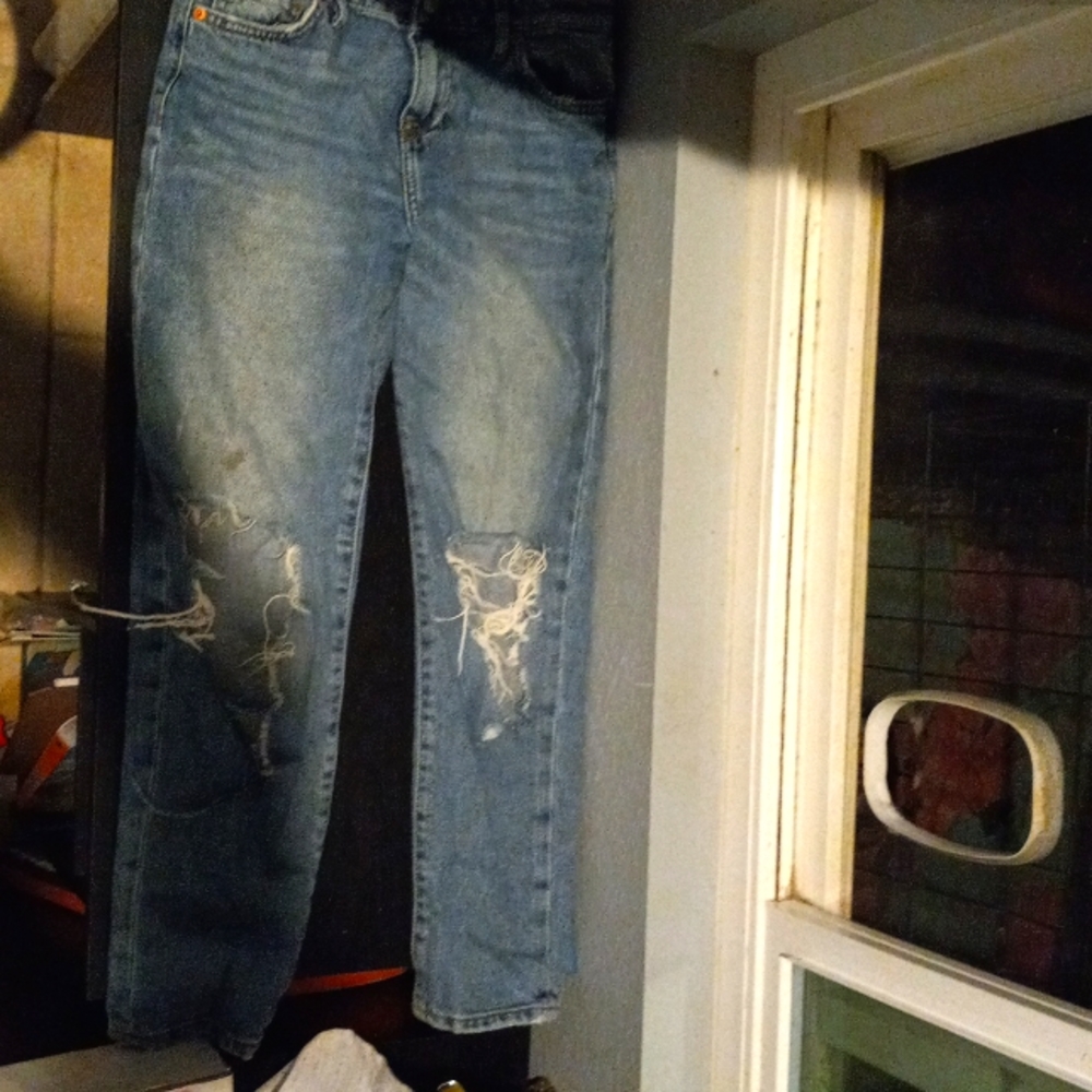 Ripped jeans